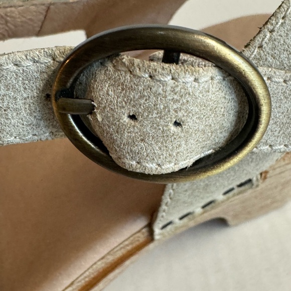 Dansko-Oyster Marlow Leather comfort sandals.Padded insole.2”heel.Size 38 - Picture 10 of 14